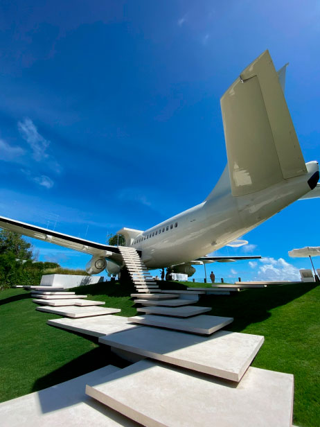 Private Jet Villa